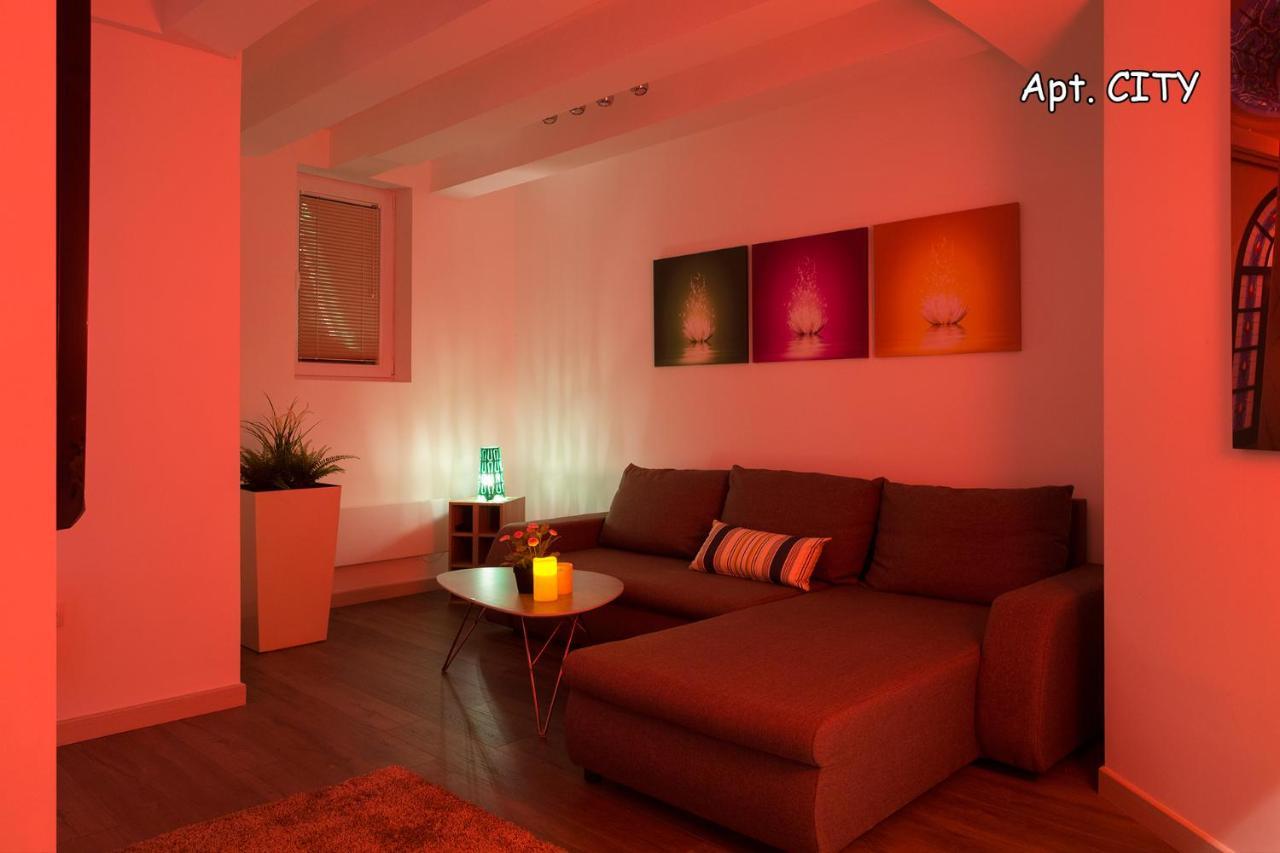 City Holliday Lux Belgrade Exterior photo